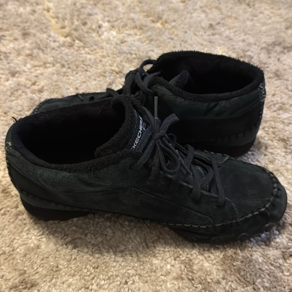 🍍 Skechers Totem Pole Women's Size 8.5 Suede Leather🍍 - Picture 2 of 5